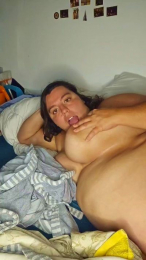 Brune_fatale webcam model stream image