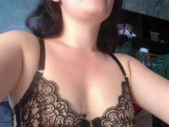 Ria25 webcam model stream image