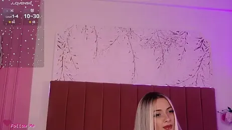 PinkySparks webcam model stream image