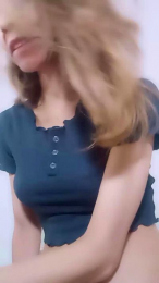 1YummyxDanda webcam model stream image
