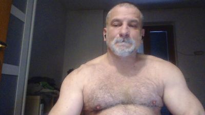 915051 webcam model stream image