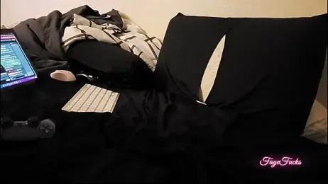 FayeFucks webcam stripchat model stream image