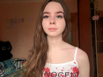 Lil-RO-XO webcam bongacams model stream image