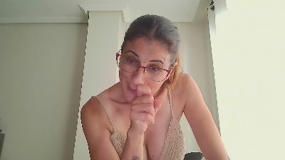 carlottas webcam model stream image