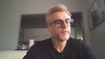 Axl_hot webcam model stream image