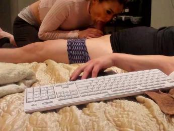 KinkyCaliCpl webcam model stream image