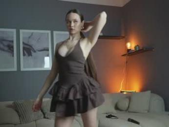 alfafever webcam model stream image