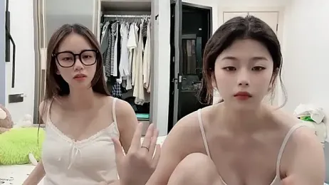 18_MMSSYY webcam model stream image