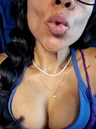 Allana_Squirt webcam model stream image