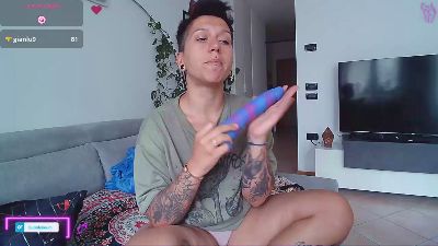 bubblybuum_ webcam model stream image