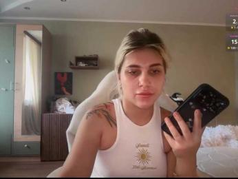 Mx_Hazelyss webcam model stream image
