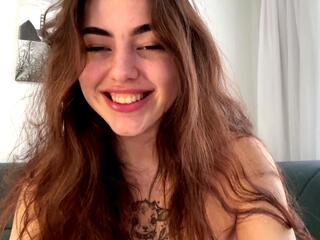 Shanelle Junkin webcam flirt4free model stream image