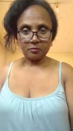momsexy_xxx webcam model stream image