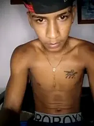 dan30_cm webcam model stream image