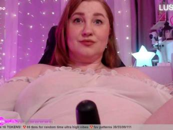 PusssyJuicy webcam bongacams model stream image