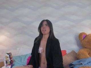 zelie-angels webcam model stream image