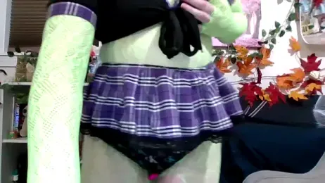 AverageRose webcam model stream image