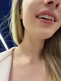 Lia__Love webcam model stream image