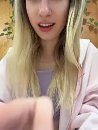 Lia__Love webcam model stream image