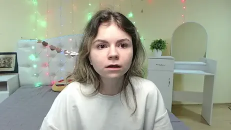 TinaRedly webcam stripchat model stream image