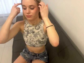 katemorre webcam model stream image