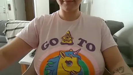 xxxluana webcam model stream image