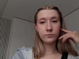 haleysanmartin webcam model stream image