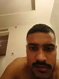 Mrgill09 webcam model stream image