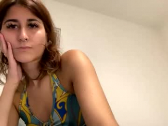 raiyvyn webcam chaturbate model stream image