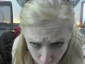 AliceC4t01 webcam model stream image