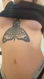 ines190 webcam model stream image