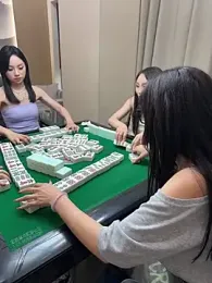 Lucky-520 webcam model stream image