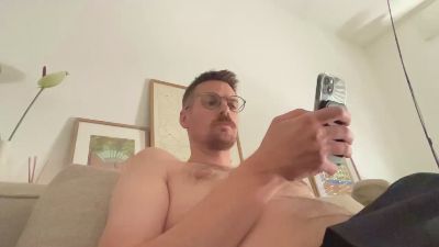 therealshowroom webcam cam4 model stream image