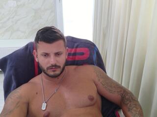 Caius Caesar webcam model stream image