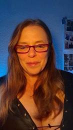 m_o_na_x webcam model stream image