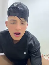 Boydilan webcam stripchat model stream image