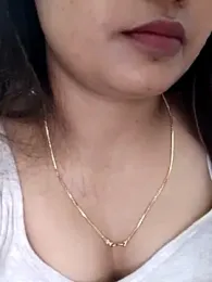 Wild-janvi webcam model stream image