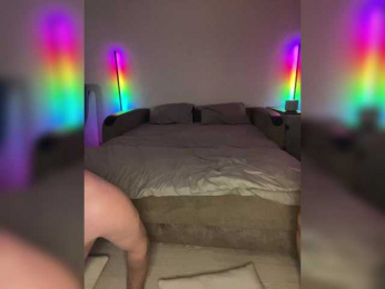 Karina_and_Batman webcam model stream image