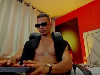 stick_black webcam model stream image