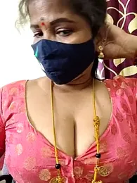 gaurika18 webcam stripchat model stream image