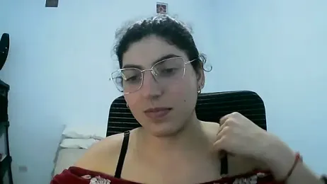 vamari2025 webcam model stream image