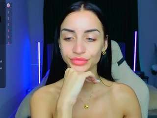 emma-davis webcam model stream image