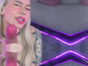 nikkisilk webcam model stream image