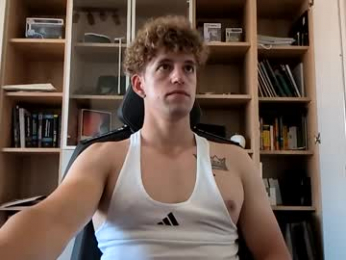 patii132 webcam model stream image