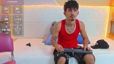 nextboywell1 webcam cam4 model stream image