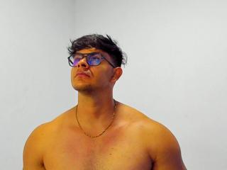 Marcus Harris webcam model stream image