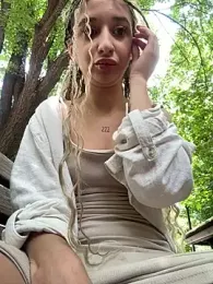 OdetteMason webcam model stream image