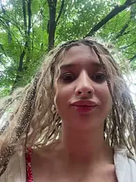 OdetteMason webcam model stream image