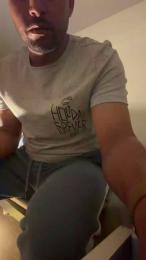 moreno2323_sexy webcam cam4 model stream image