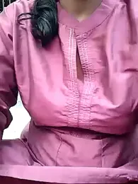 Yoursejal webcam model stream image